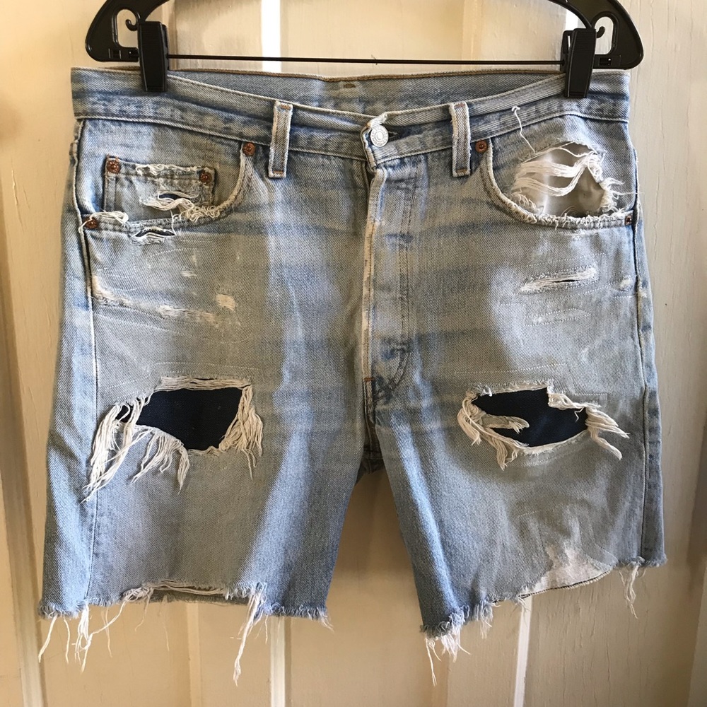 Vintage Repaired short Levis sz 34.5 waist